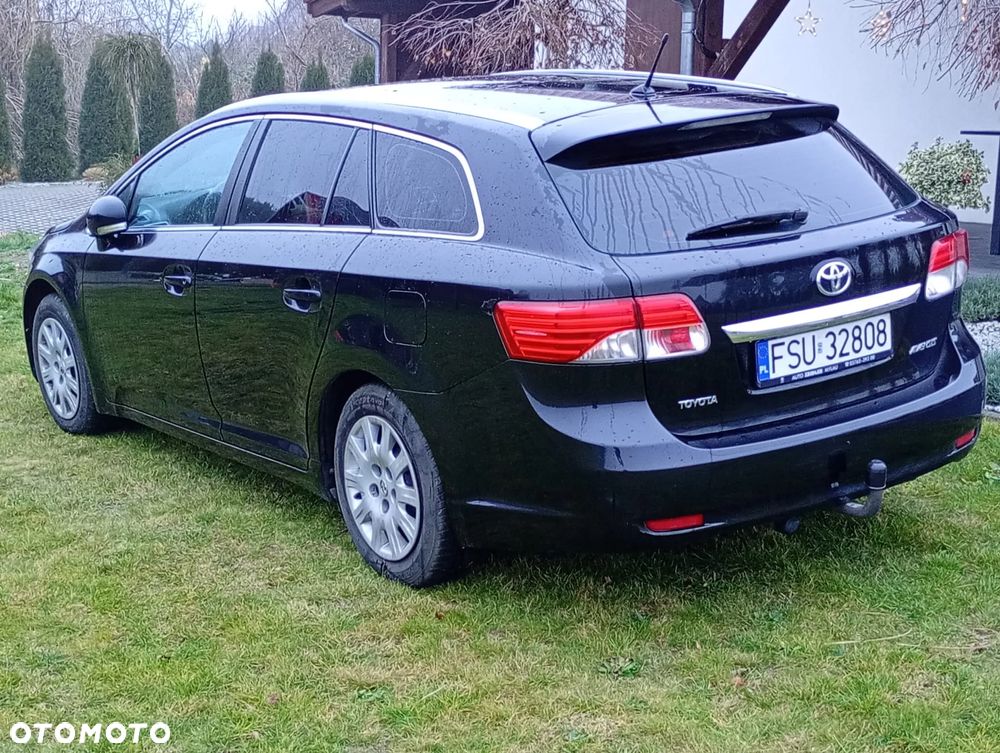 Toyota Avensis Touring Sports 1.8 Comfort - 4