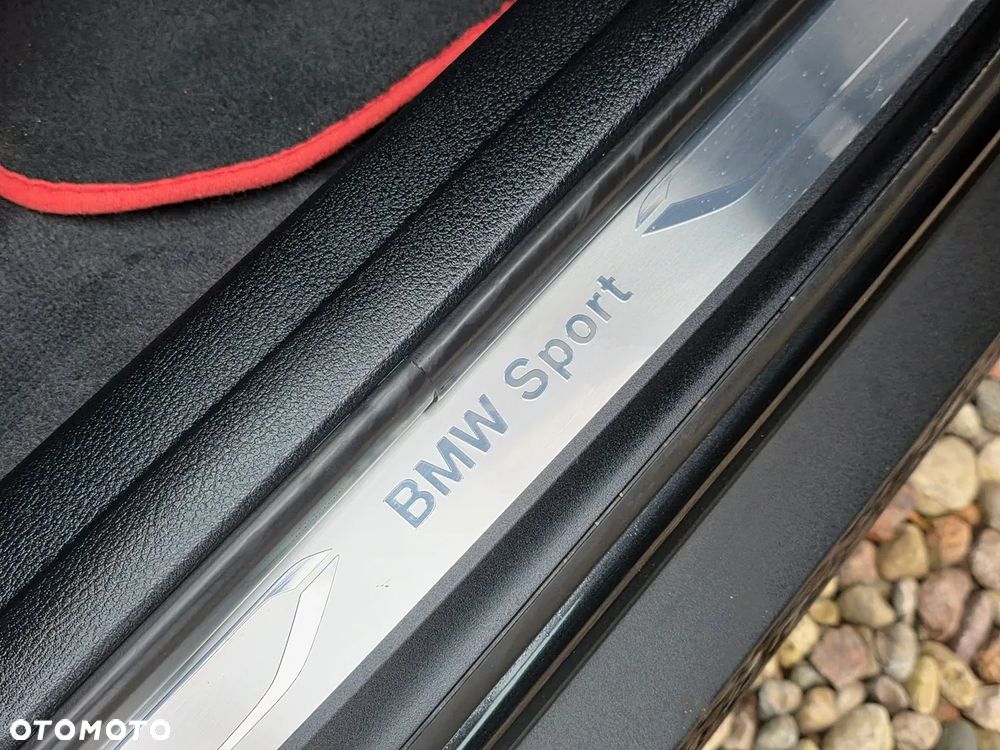 BMW X1 xDrive18d Sport Line - 33