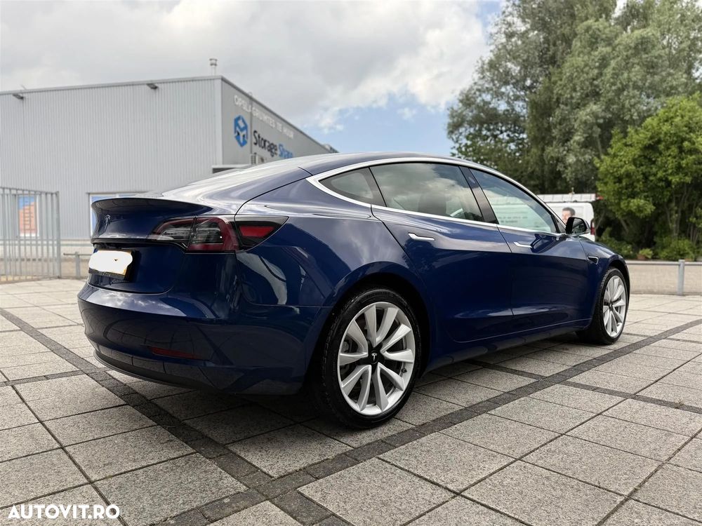 Tesla Model 3 Standard Reichweite Plus Hinterradantrieb - 6