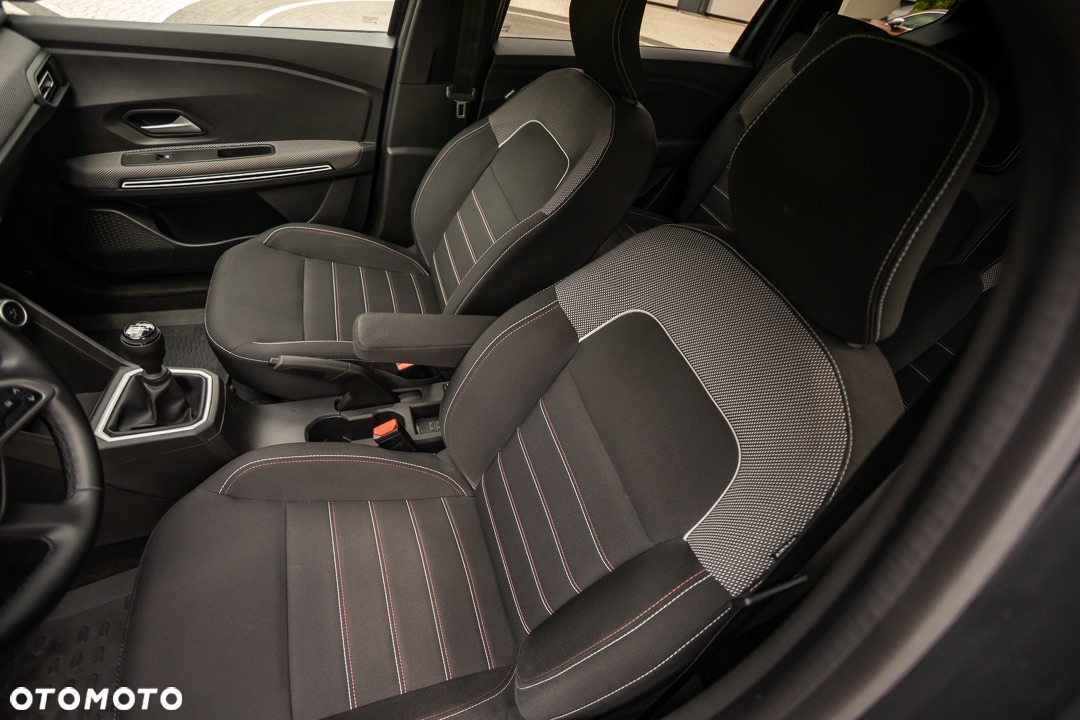Dacia Jogger 1.0 TCe Extreme+ 7os - 18