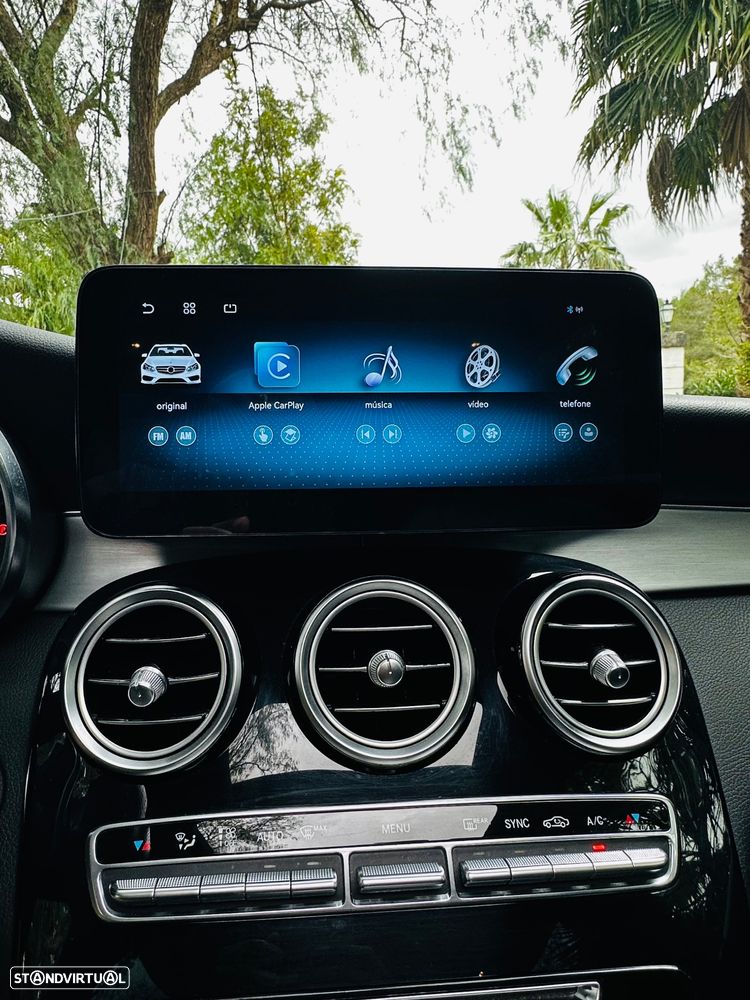 Mercedes-Benz GLC 220 d 4Matic 9G-TRONIC AMG Line - 24