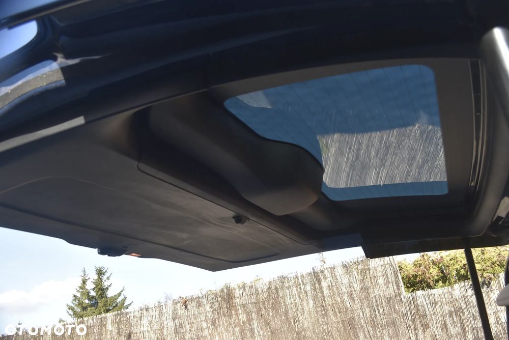 Mercedes-Benz Marco Polo - 21