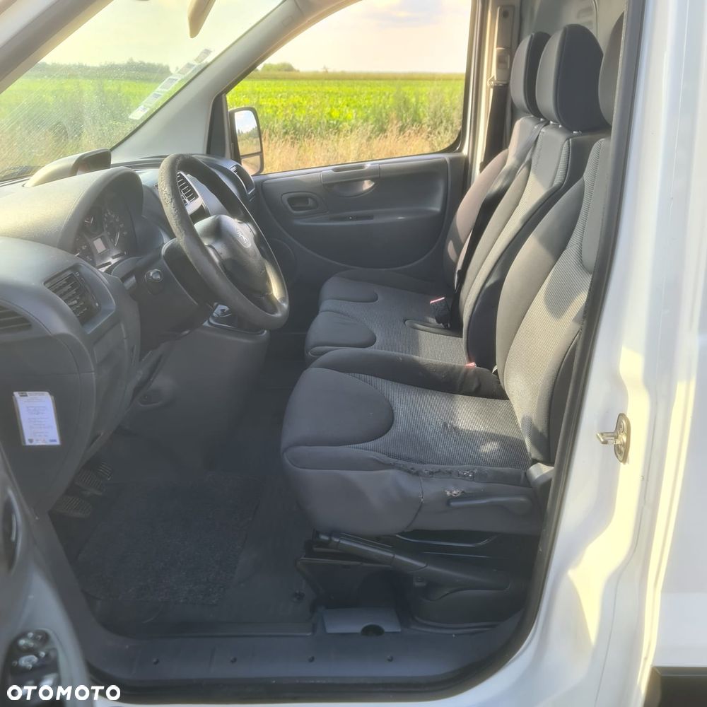 Peugeot EXPERT - 12