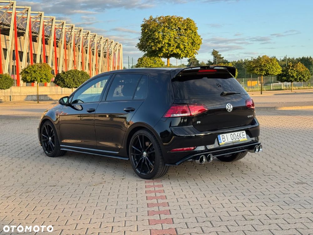 Volkswagen Golf - 3