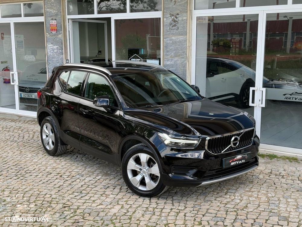 Volvo XC 40 2.0 D3 Momentum Plus - 3