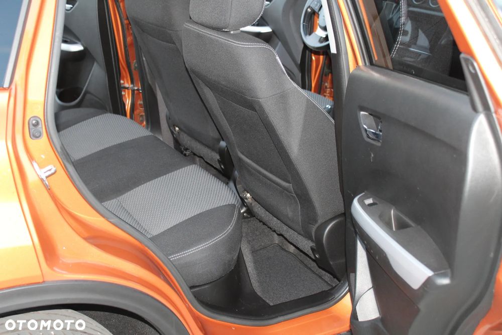 Suzuki Vitara 1.6 DDiS (4x4) Allgrip Comfort - 8