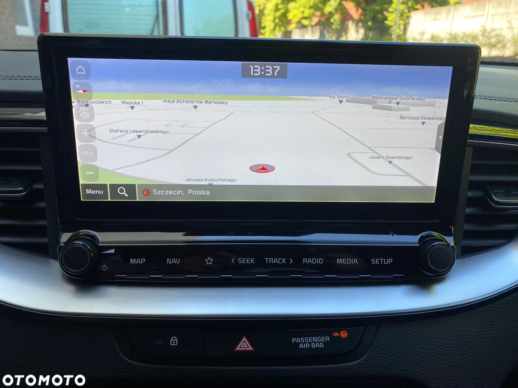 Kia Ceed - 24