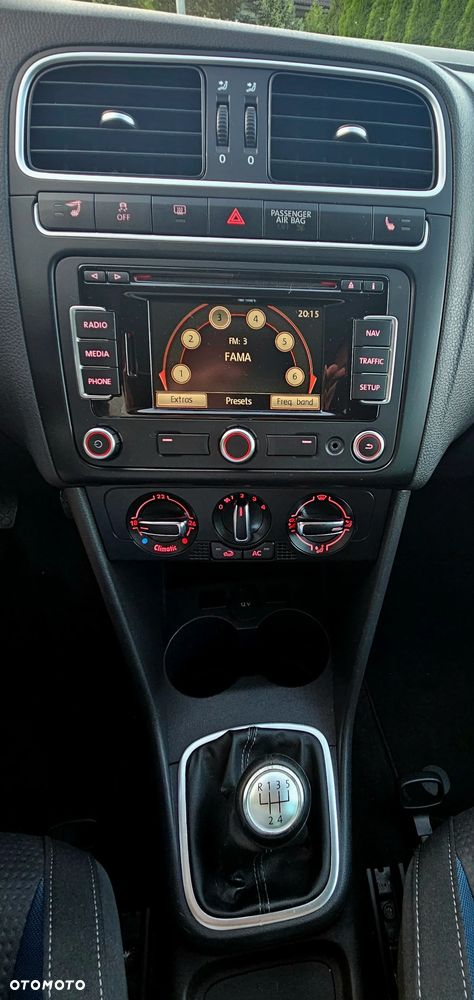 Volkswagen Polo 1.2 Team - 12