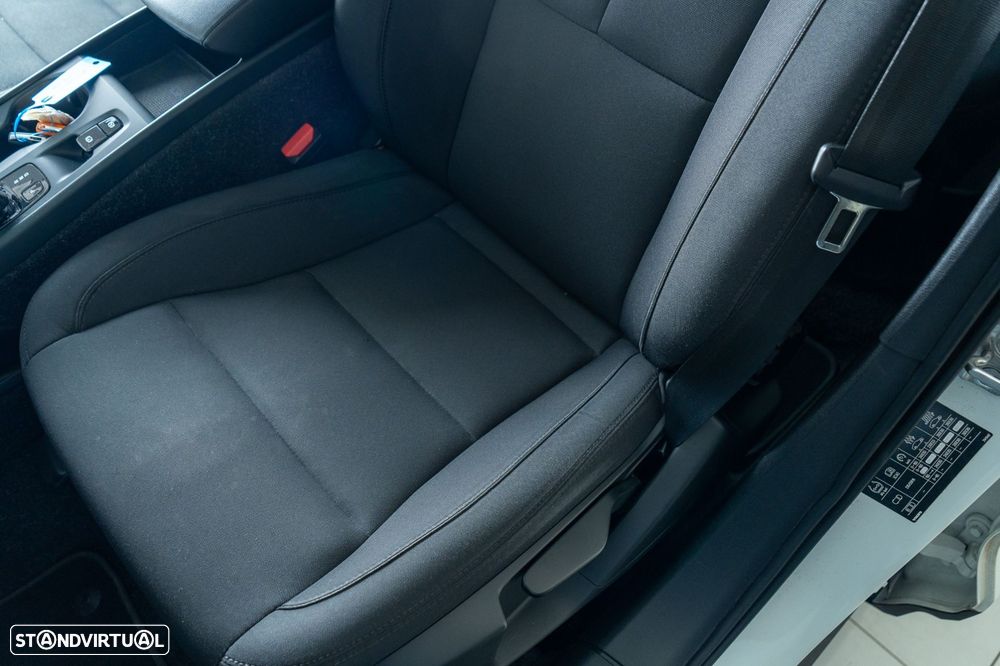 Volvo XC 40 1.5 T4 PHEV Essential - 7