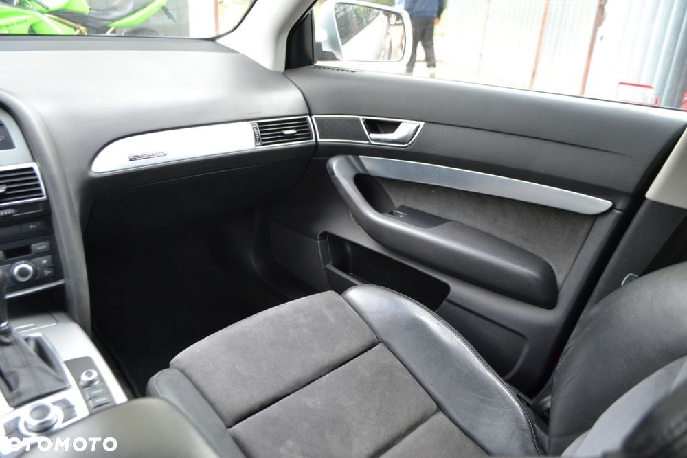 Audi A6 Allroad - 11