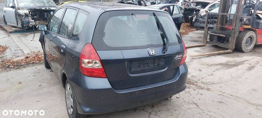 HONDA jazz 1,4 rozrusznik - 9