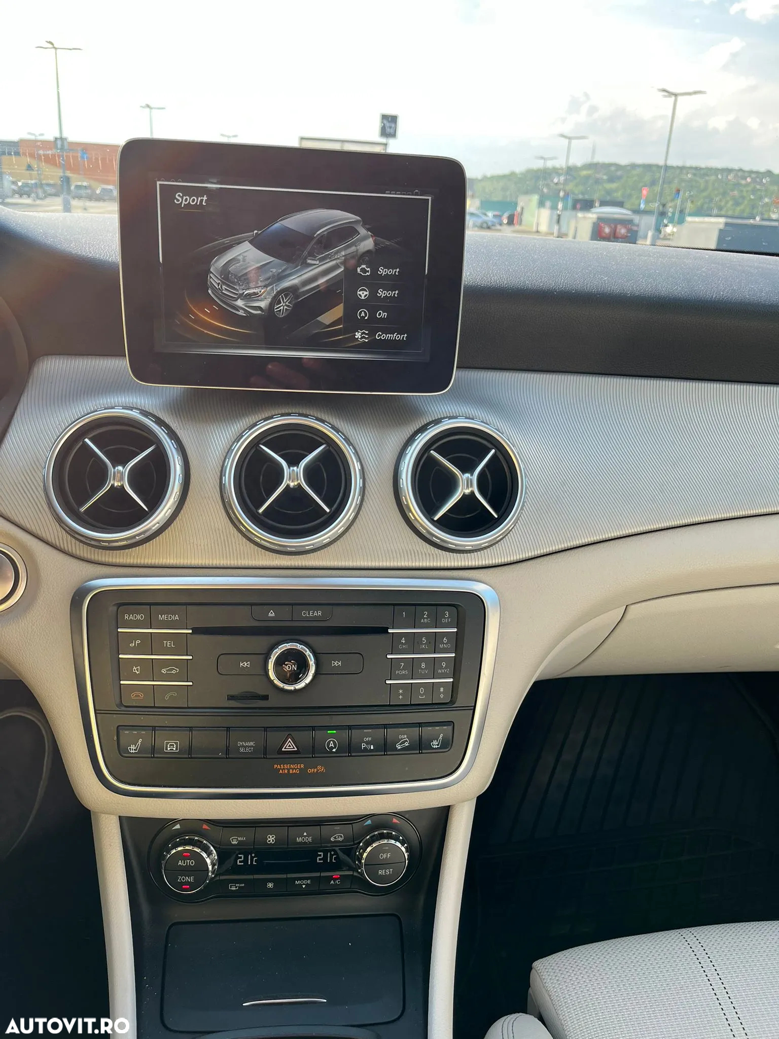 Mercedes-Benz GLA 220 d 4MATIC Aut. - 19