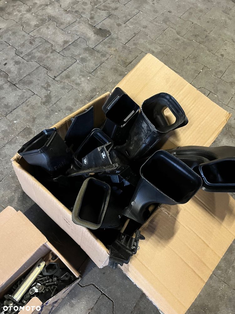 Konsola Scania R S next generation deska rozdzielcza - 5