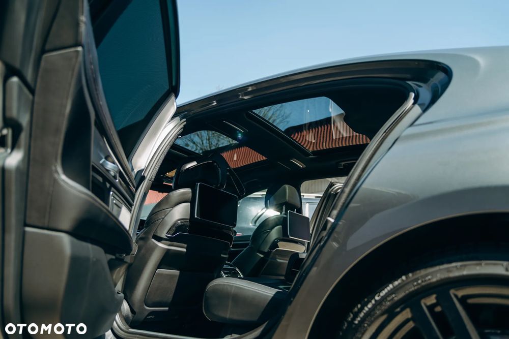 BMW Seria 7 740Ld xDrive - 17