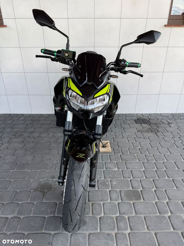 Kawasaki Z - 4
