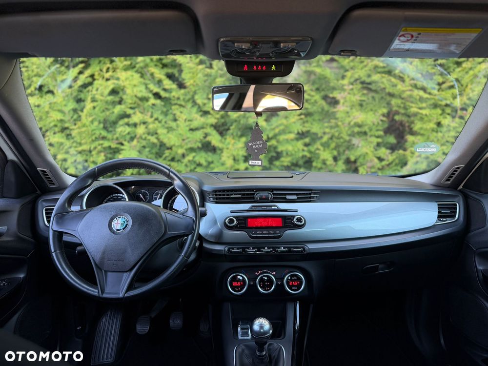 Alfa Romeo Giulietta 1.4 TB 16V Lusso - 17