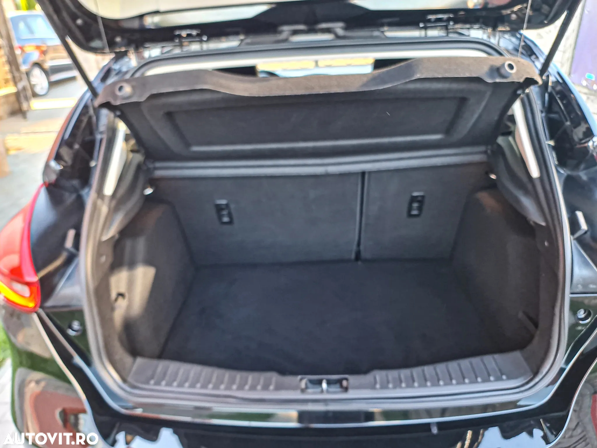 Ford Focus 1.0 EcoBoost 99g Start-Stopp-System Business Edition - 10
