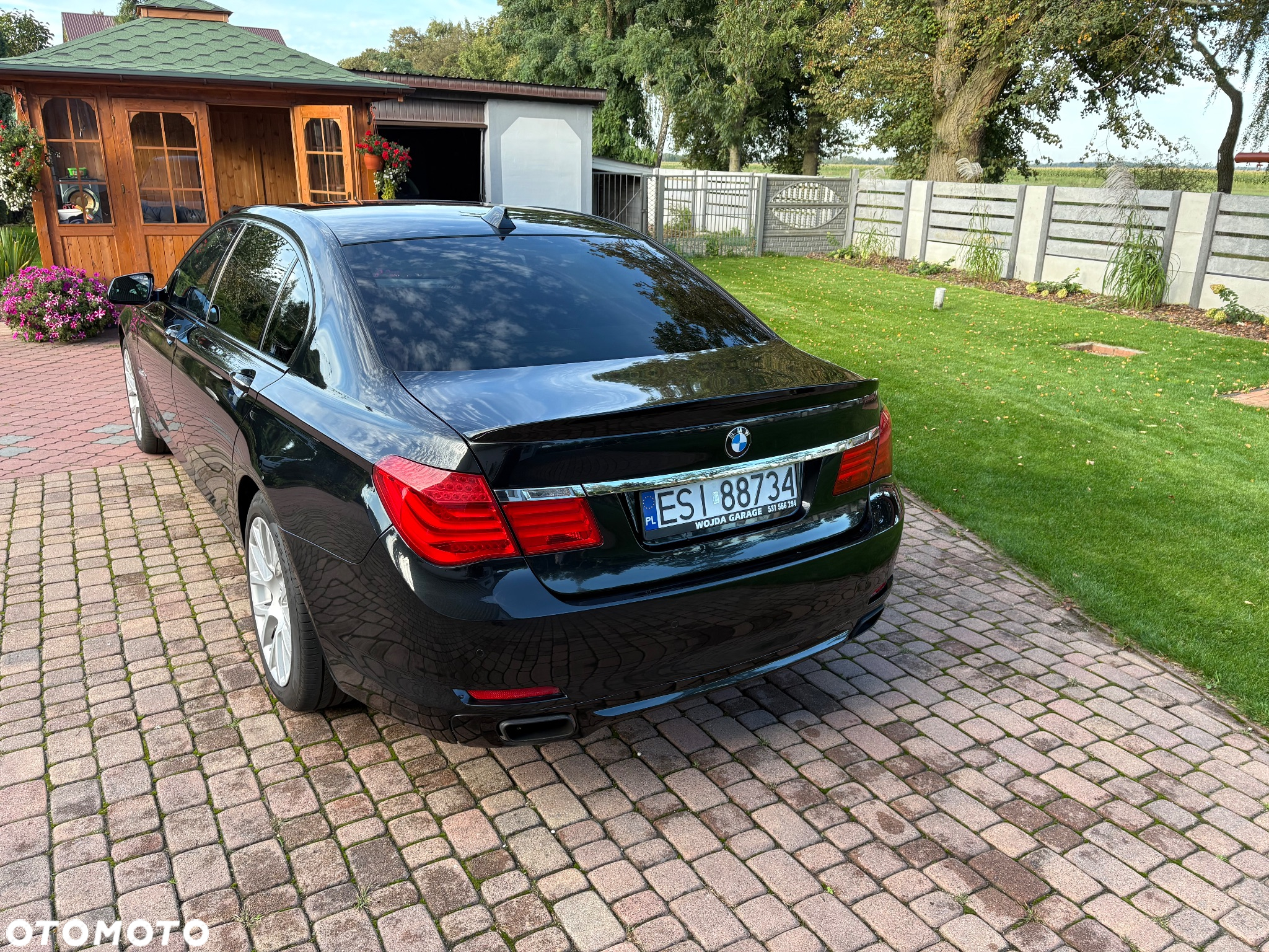 BMW Seria 7 750i L xDrive - 4