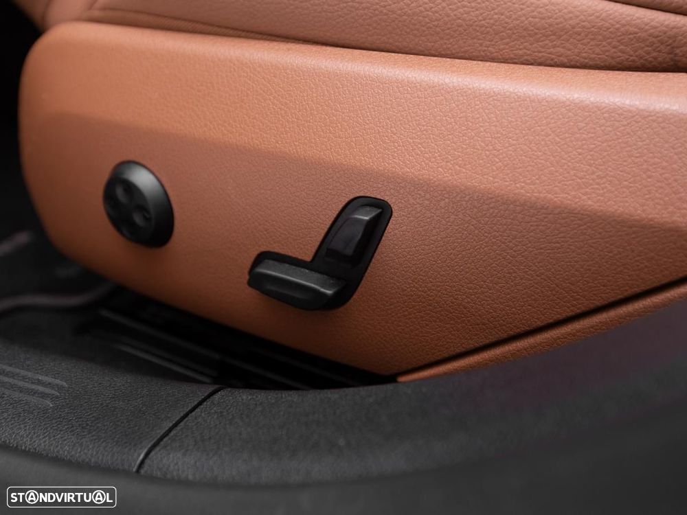 Mercedes-Benz E 300 e Station - 24