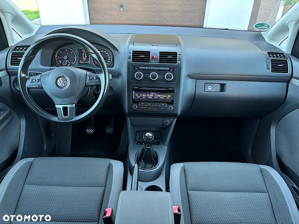 Volkswagen Touran 1.6 TDI DPF Highline - 25