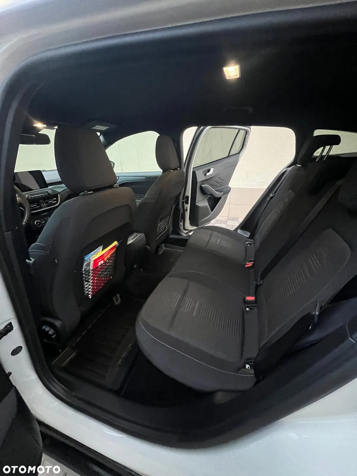 Ford Focus - 11