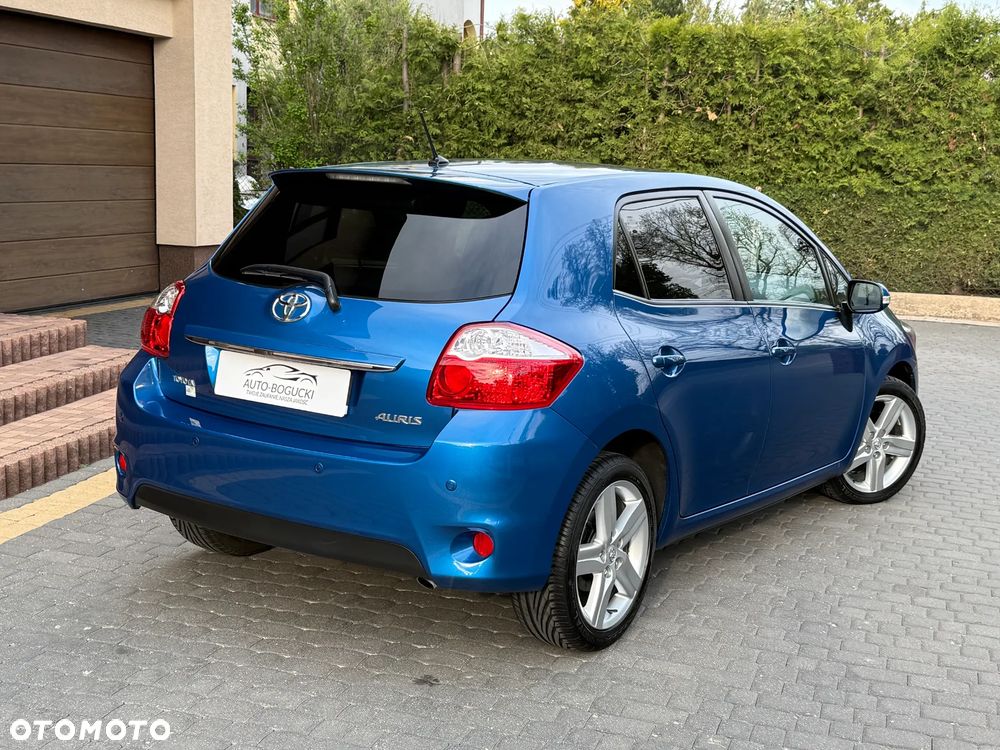 Toyota Auris 1.6 Dynamic - 17
