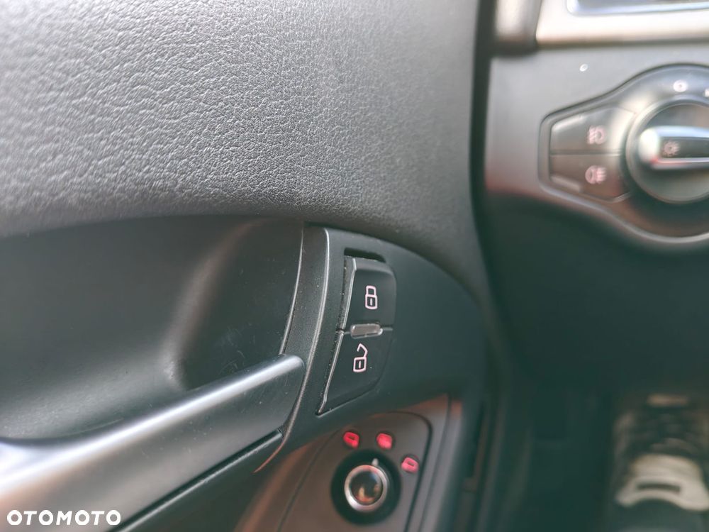 Audi A5 Coupé 2.7 TDI DPF multitronic - 19