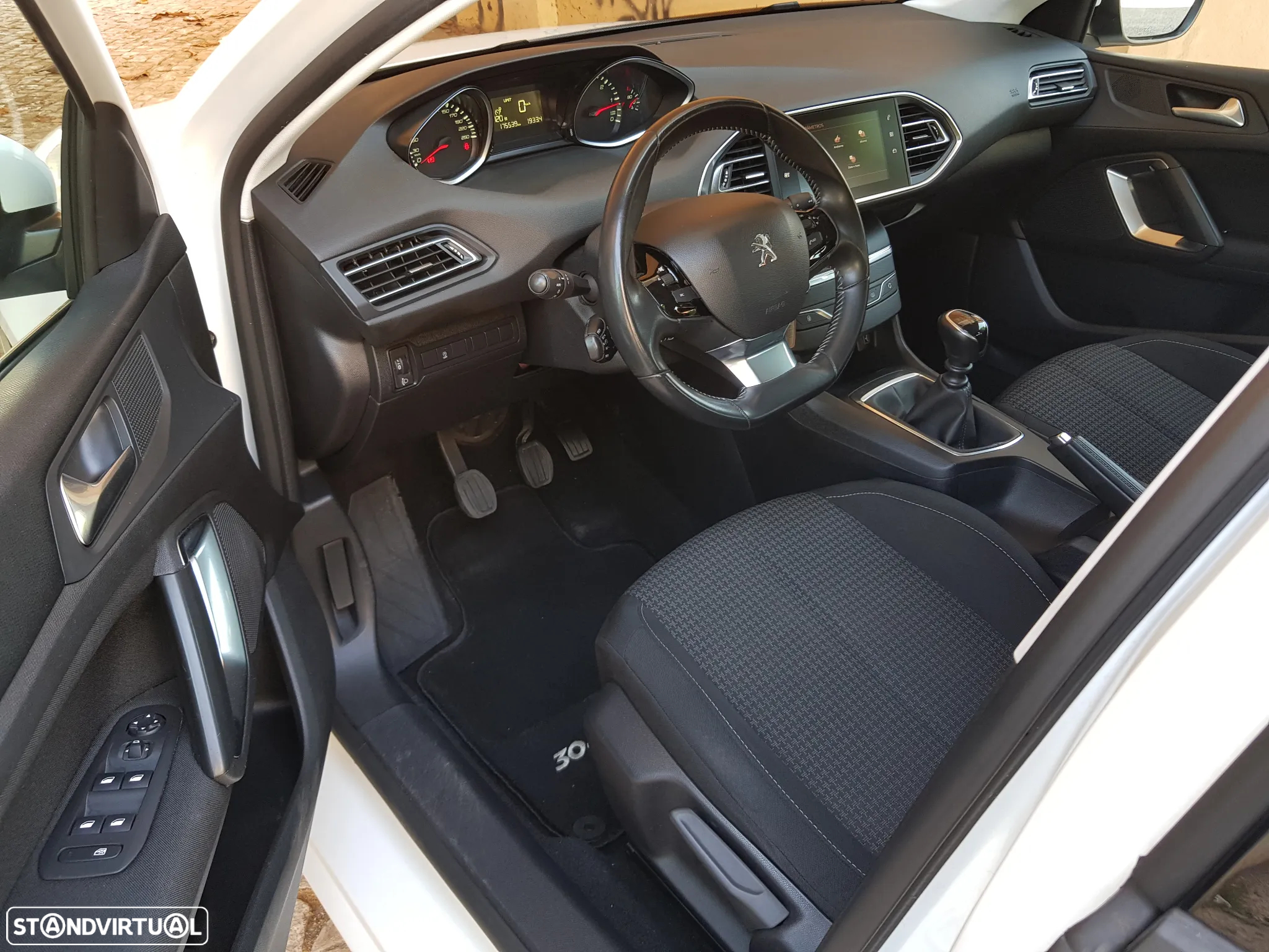 Peugeot 308 1.5 BlueHDi Style - 9
