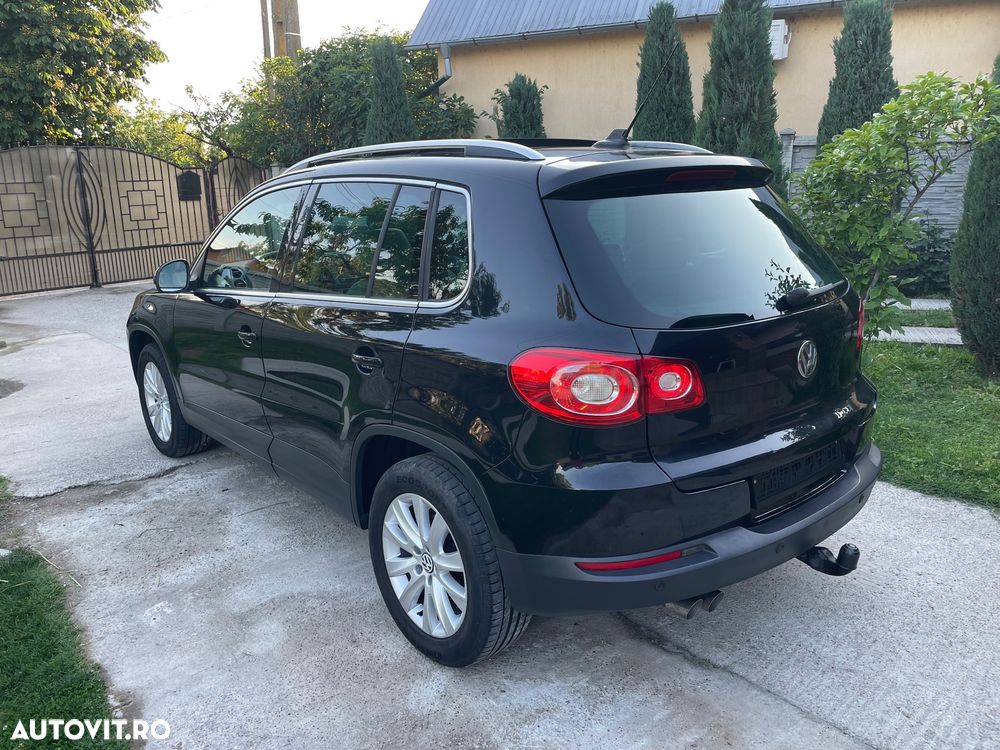 Volkswagen Tiguan - 5