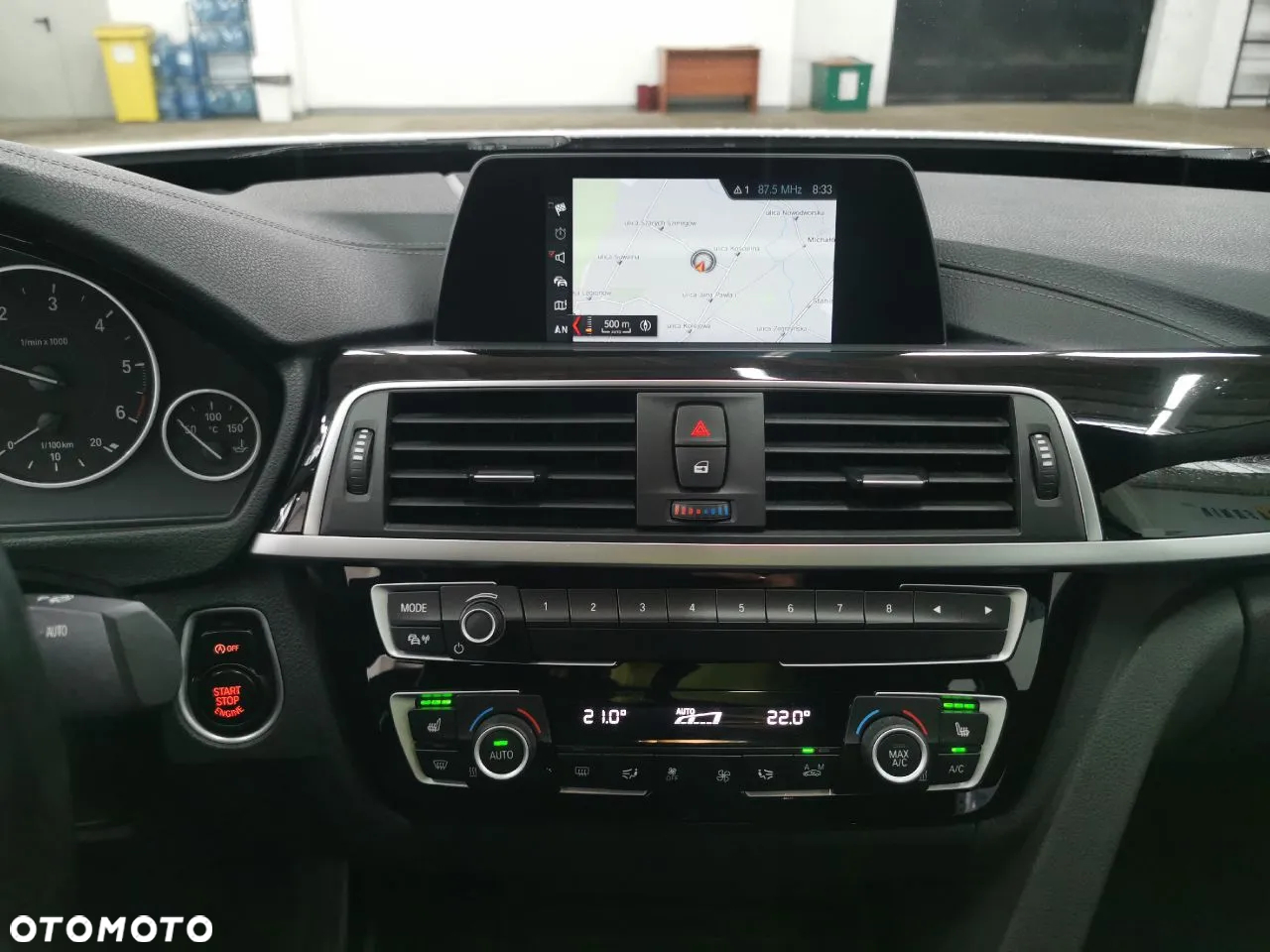 BMW Seria 3 320d Sport Line - 10