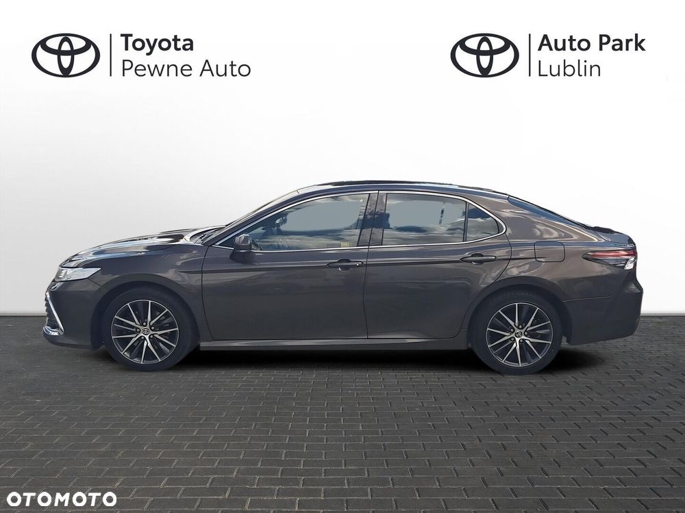Toyota Camry 2.5 Hybrid Executive CVT - 3