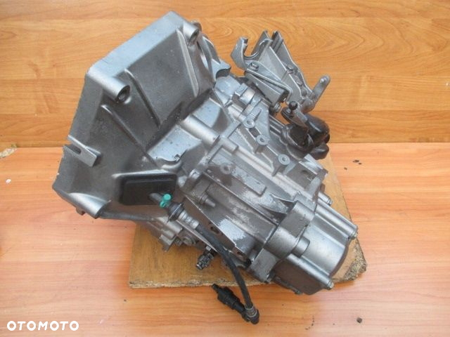 FIAT 500 FIORINO DOBLO 1.3 JTD MULTI JET 1.3 cdti SKRZYNIA 55241803 2015- - 8
