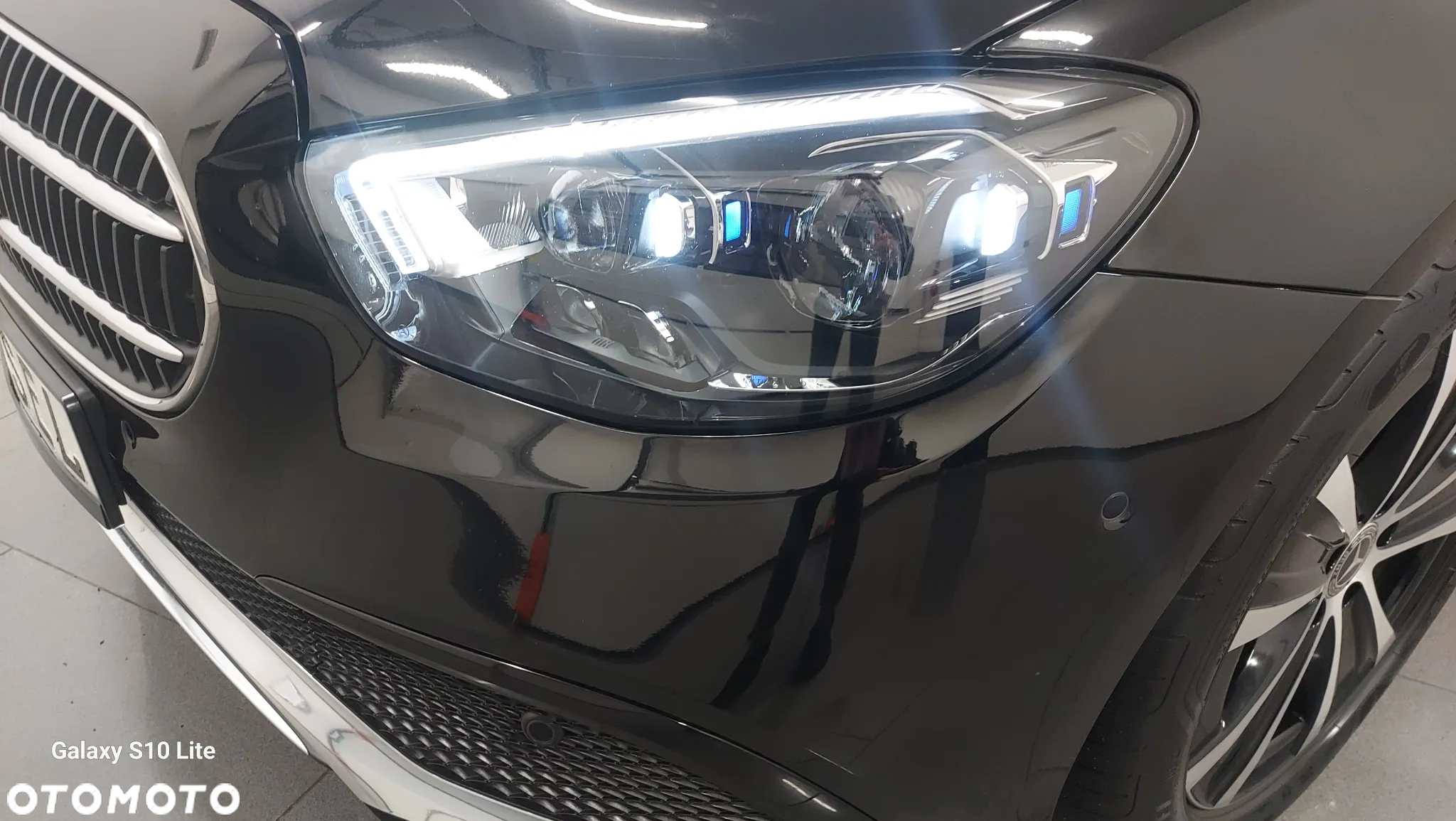 Mercedes-Benz Klasa E 300 de 4Matic 9G-TRONIC AMG Line - 9