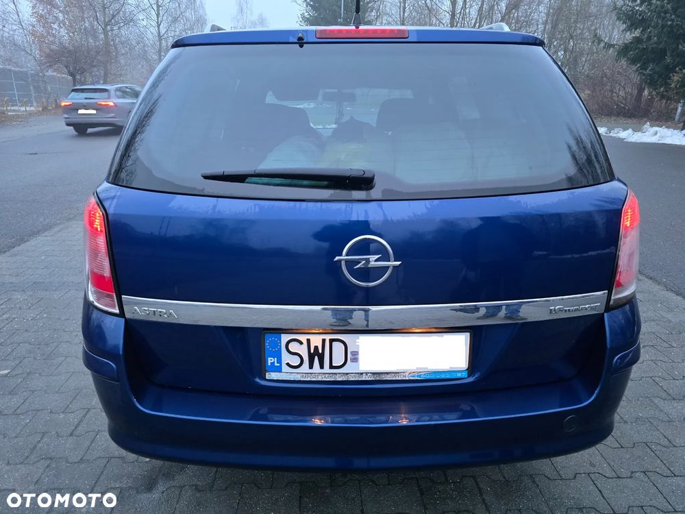 Opel Astra - 9