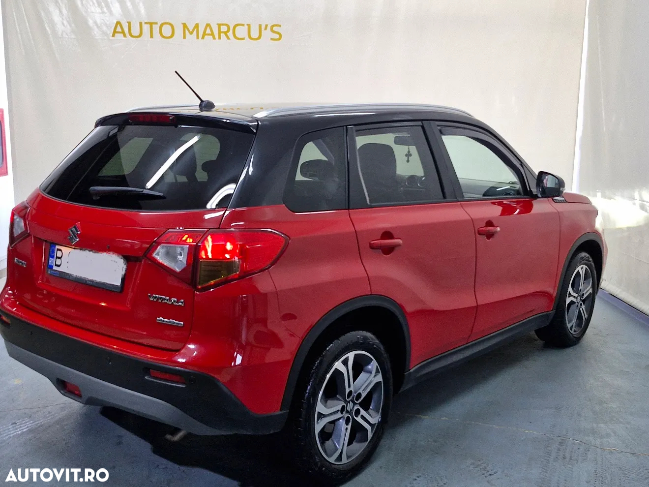 Suzuki Vitara 1.6 4X4 Luxus Aut. - 2