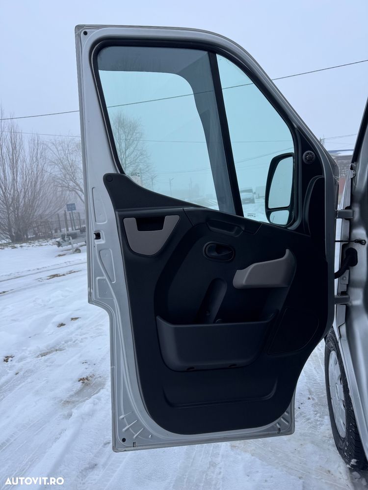 Renault Master 7 Locuri + spatiu marfa , tractiune fața , 2.3 , 170Cp - 16