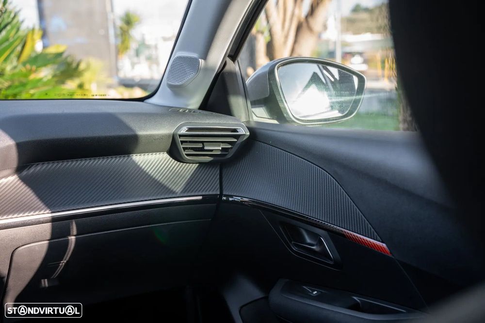 Peugeot 208 1.2 PureTech Active - 18