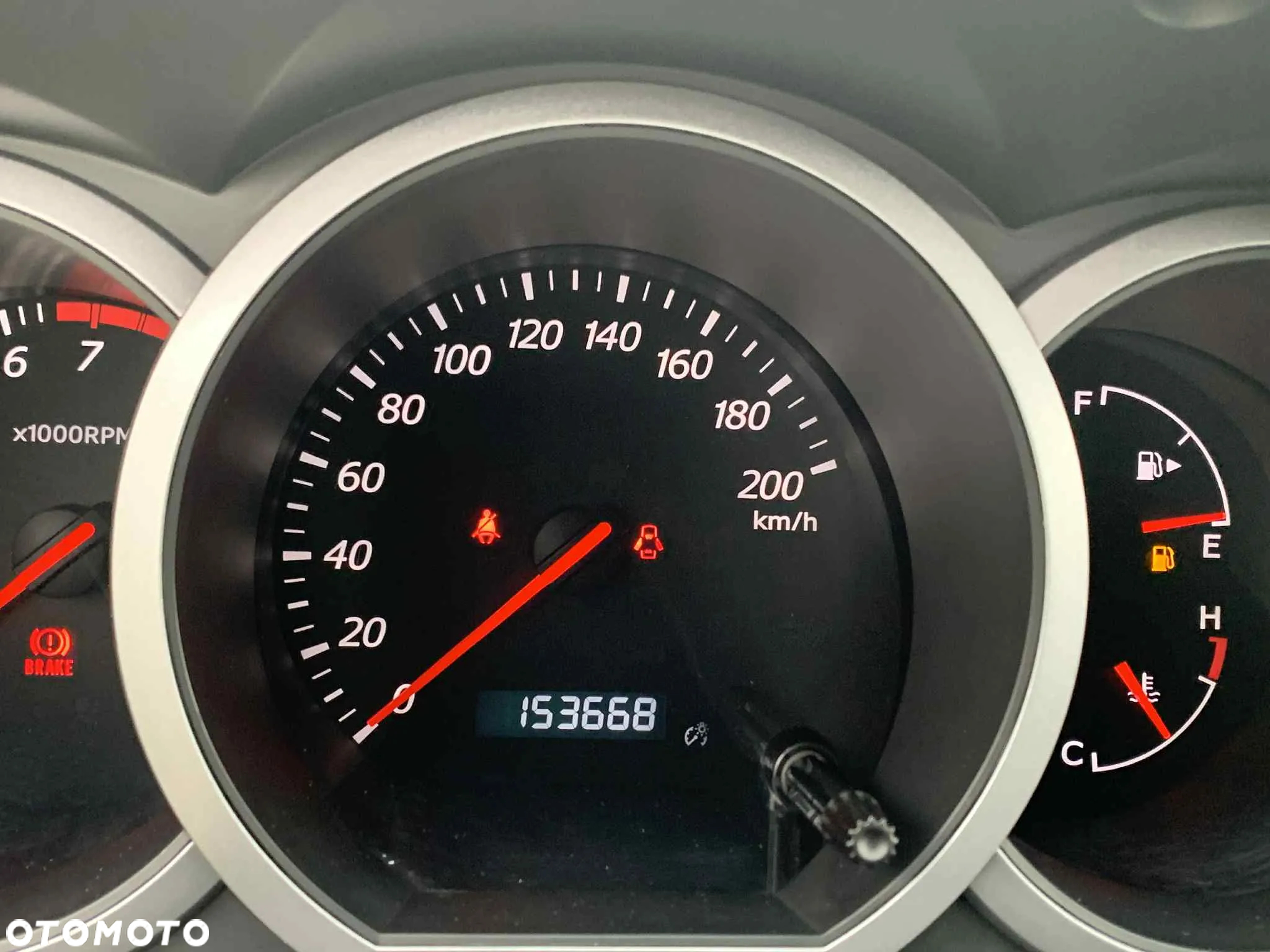 Suzuki Grand Vitara 1.6 Comfort - 28