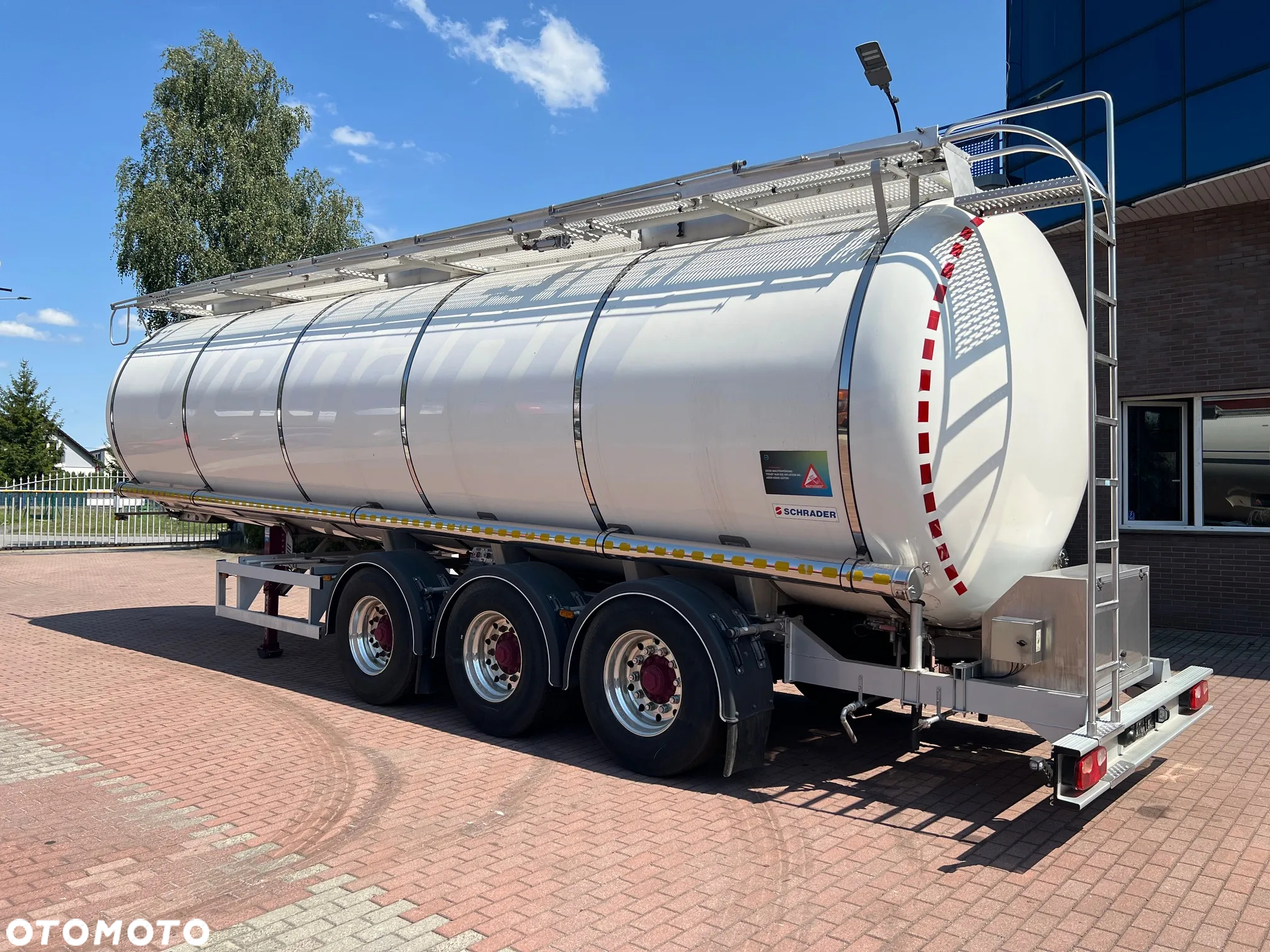 Schrader 2 BAR, ogrzewanie, waga 6200kg, - 8
