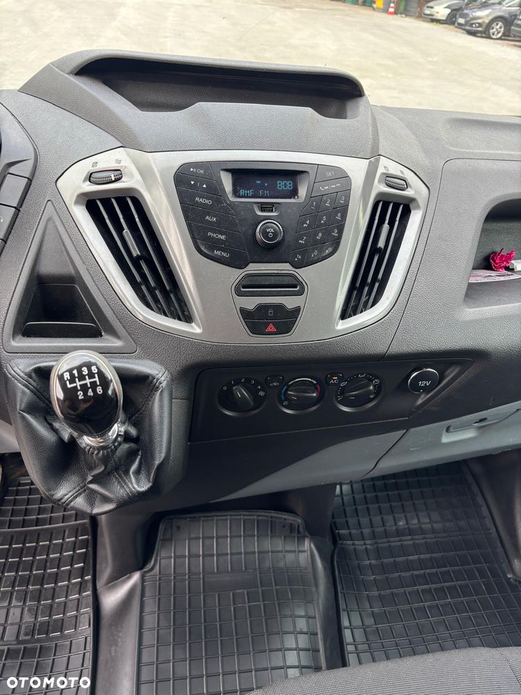 Ford Transit Custom - 9