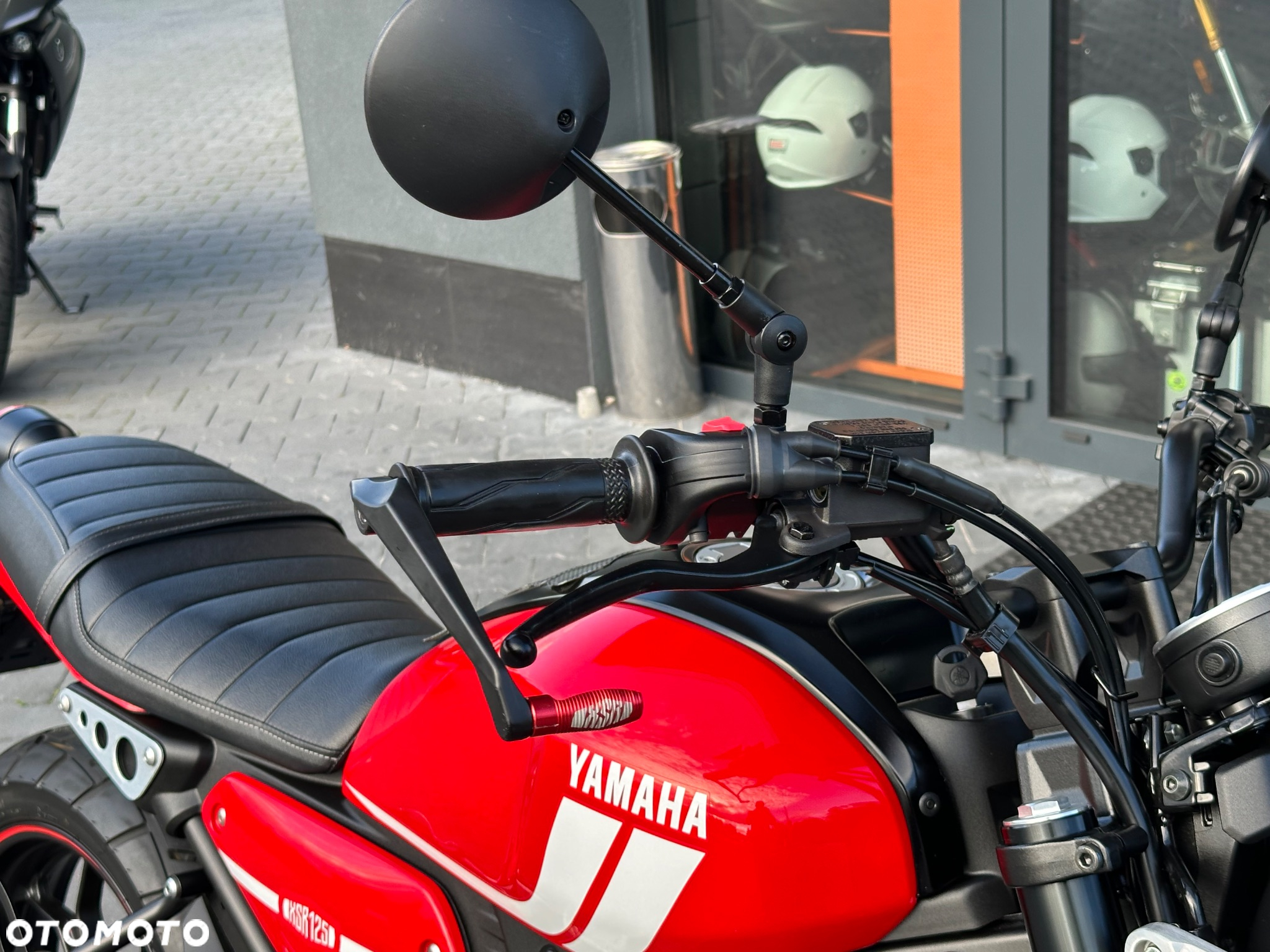 Yamaha XSR - 19