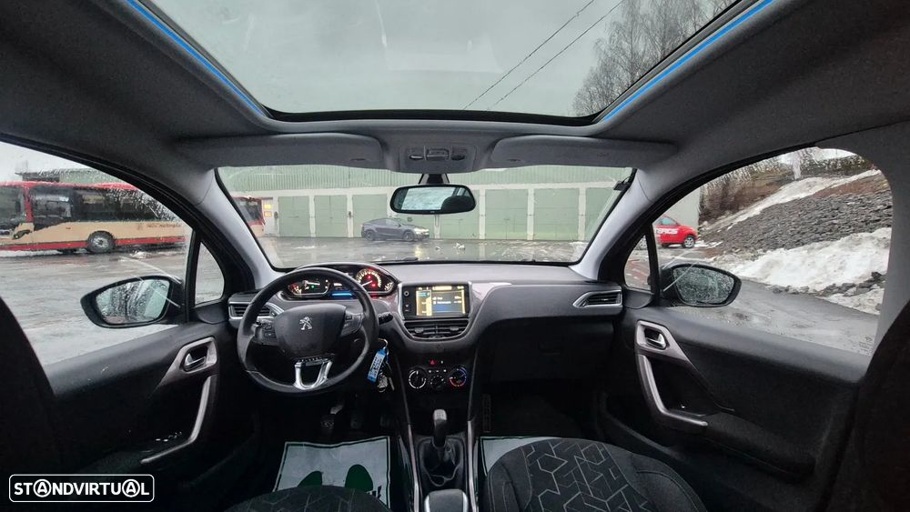 Peugeot 2008 1.4 HDi Active - 5