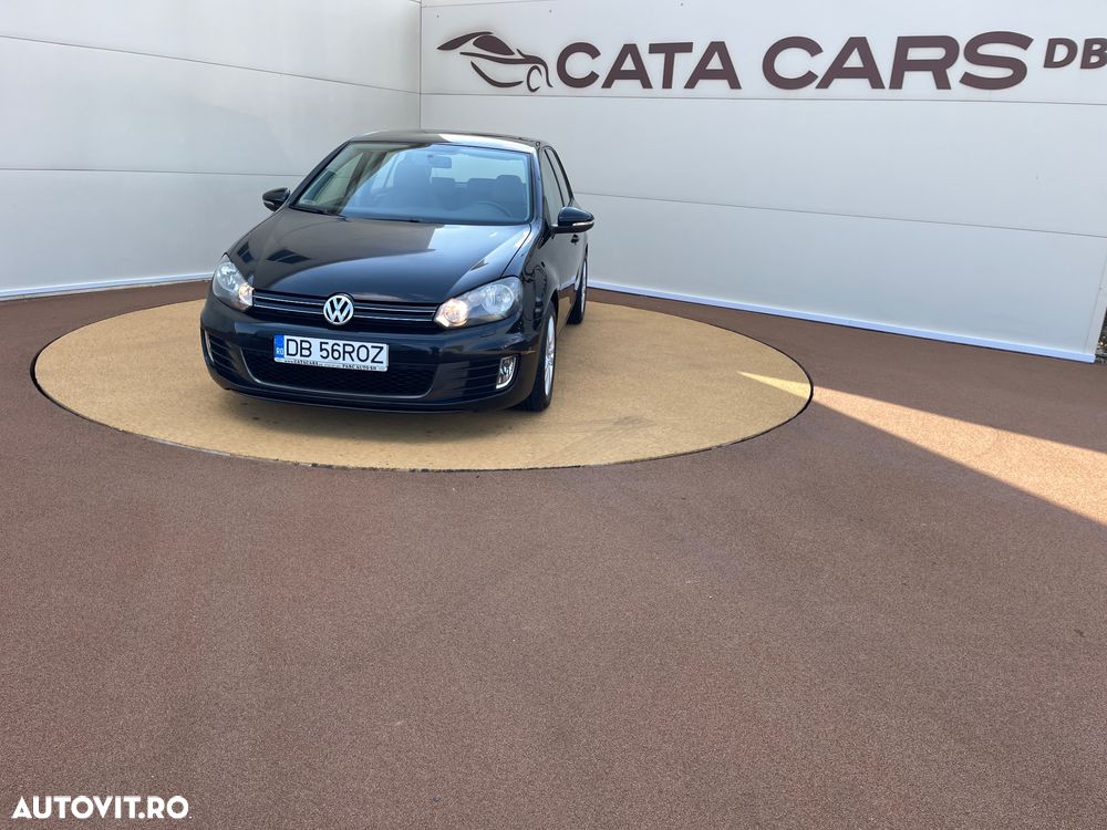 Volkswagen Golf - 2