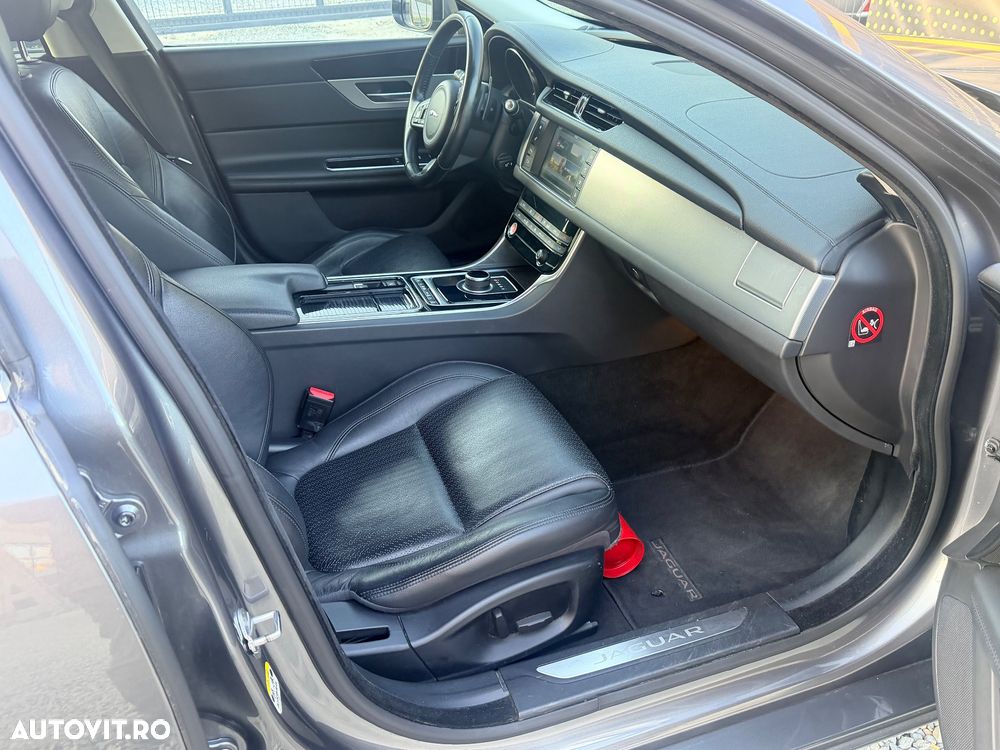 Jaguar XF E-Performance Aut. R-Sport - 15