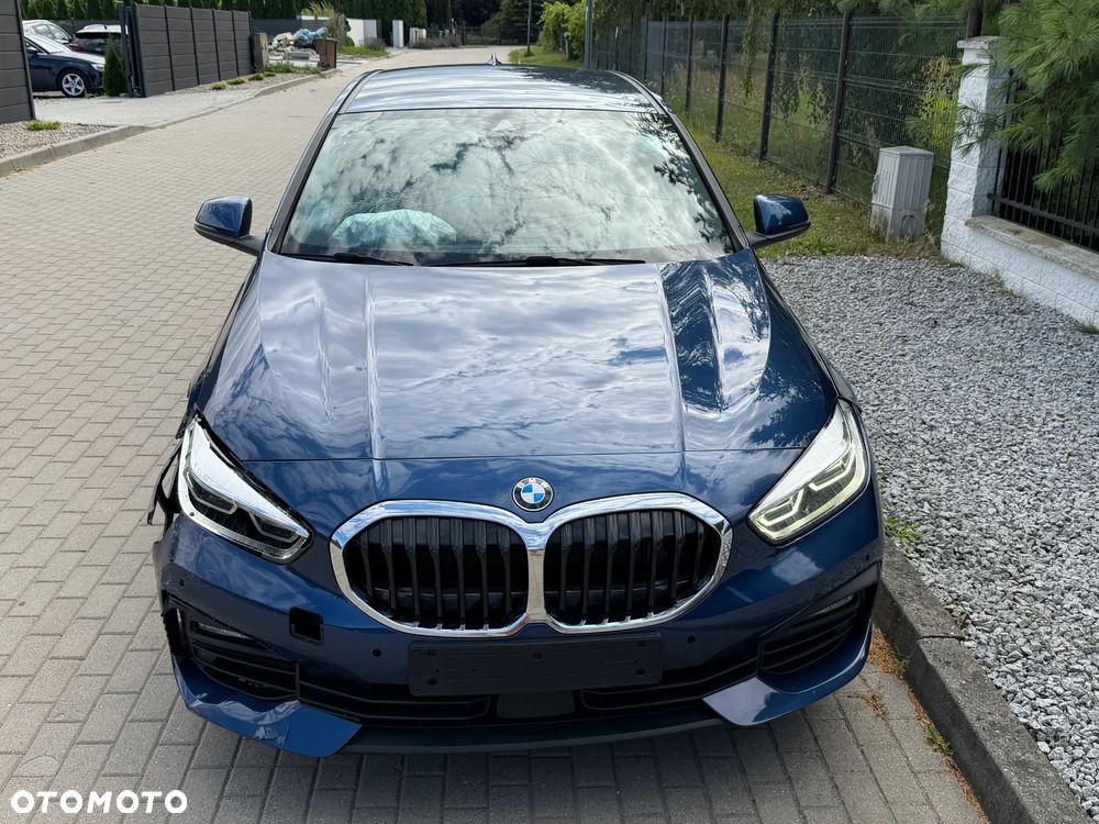 BMW Seria 1 120i Edition Colorvision - 21