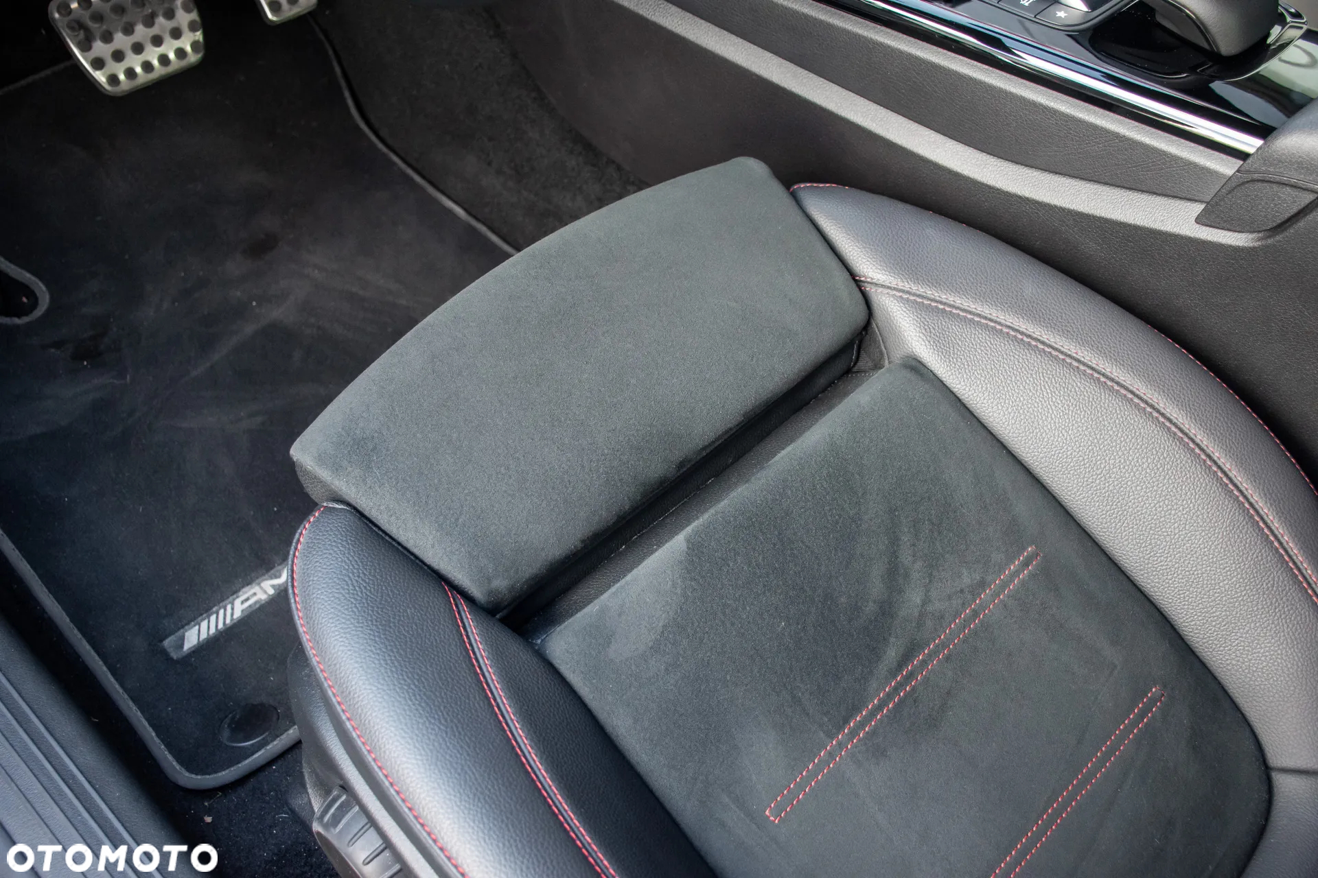 Mercedes-Benz CLA 180 AMG Line 7G-DCT - 20