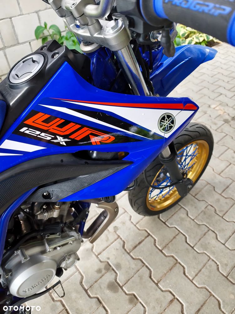 Yamaha WR - 7