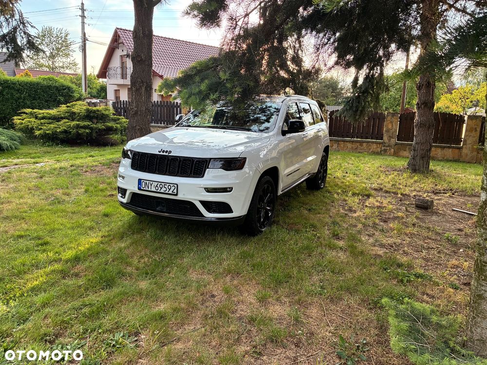 Jeep Grand Cherokee 5.7 V8 HEMI Overland Summit - 13