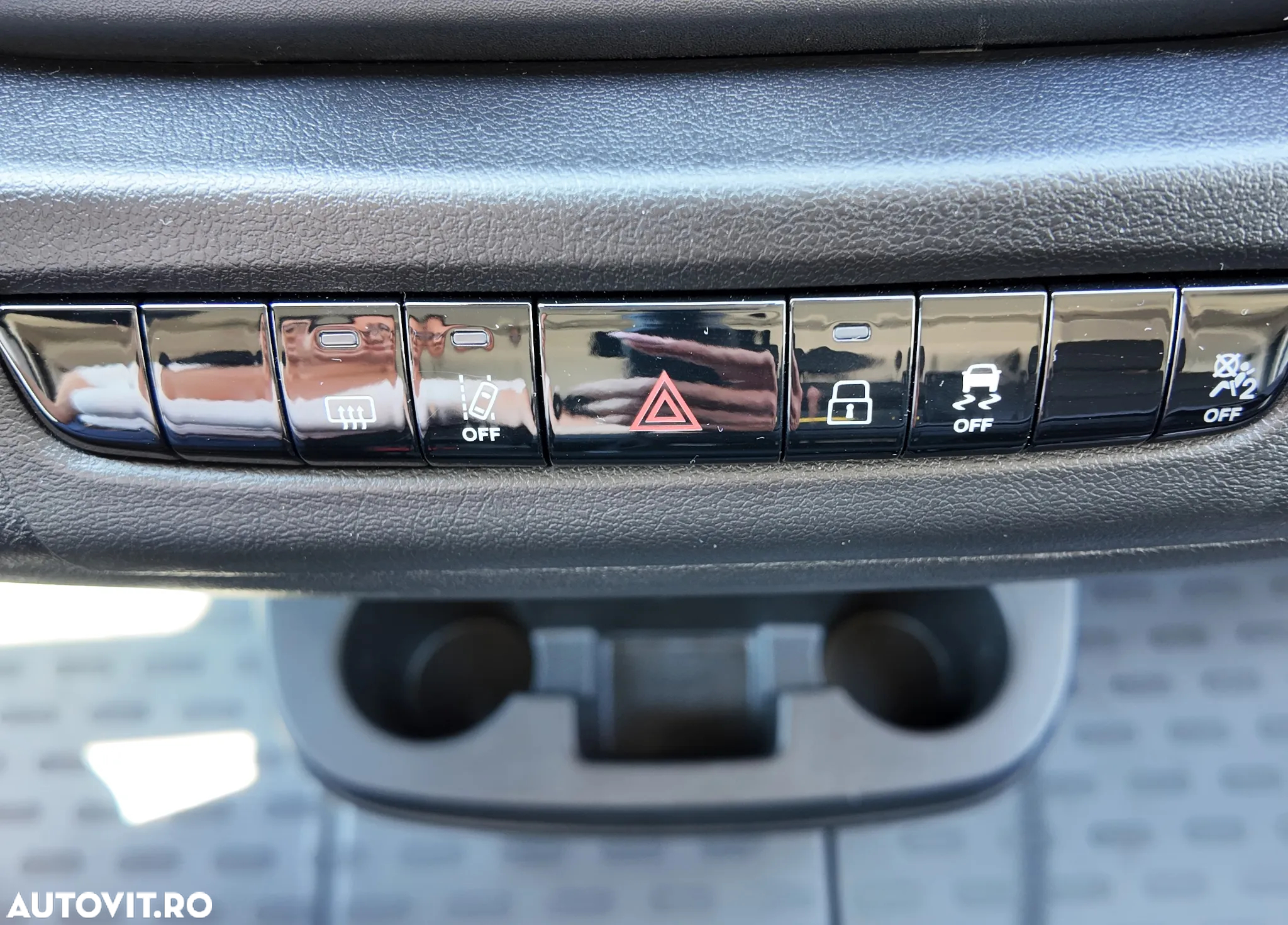 Toyota PROACE MAX VAN PANEL - 19