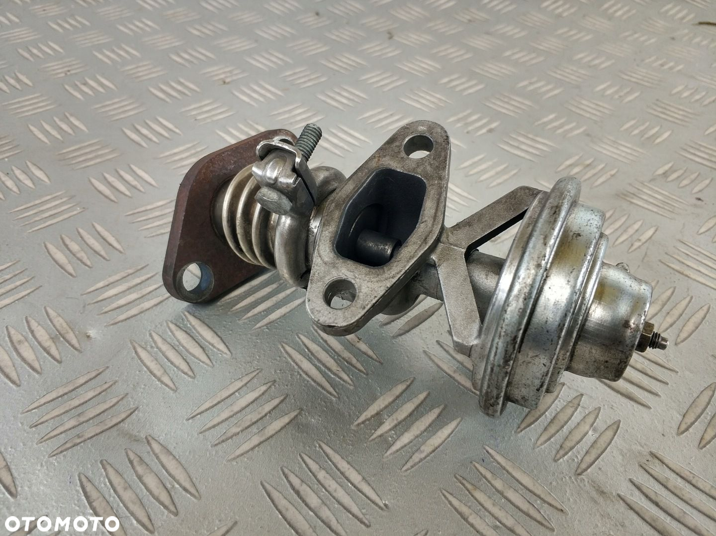 038131501 zawór EGR VW SKODA SEAT AUDI 1,9 2,0 TDI - 2